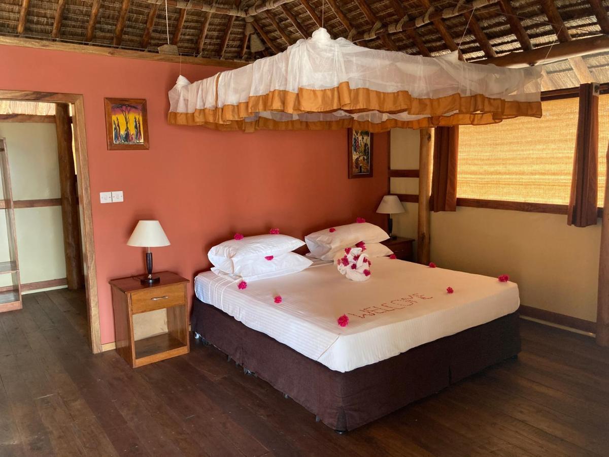 Barry'S Beach Resort Mkwaja Εξωτερικό φωτογραφία