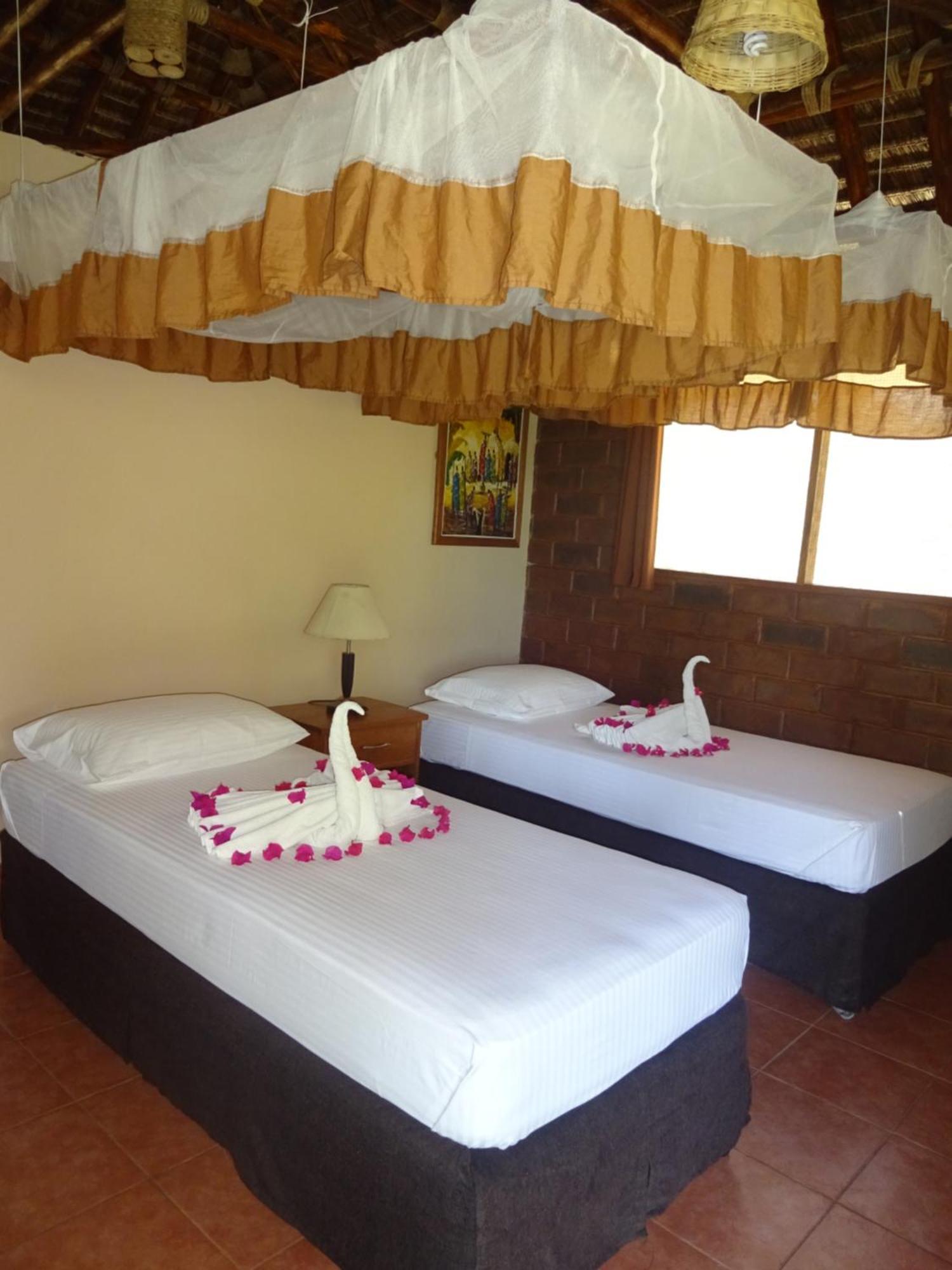 Barry'S Beach Resort Mkwaja Εξωτερικό φωτογραφία