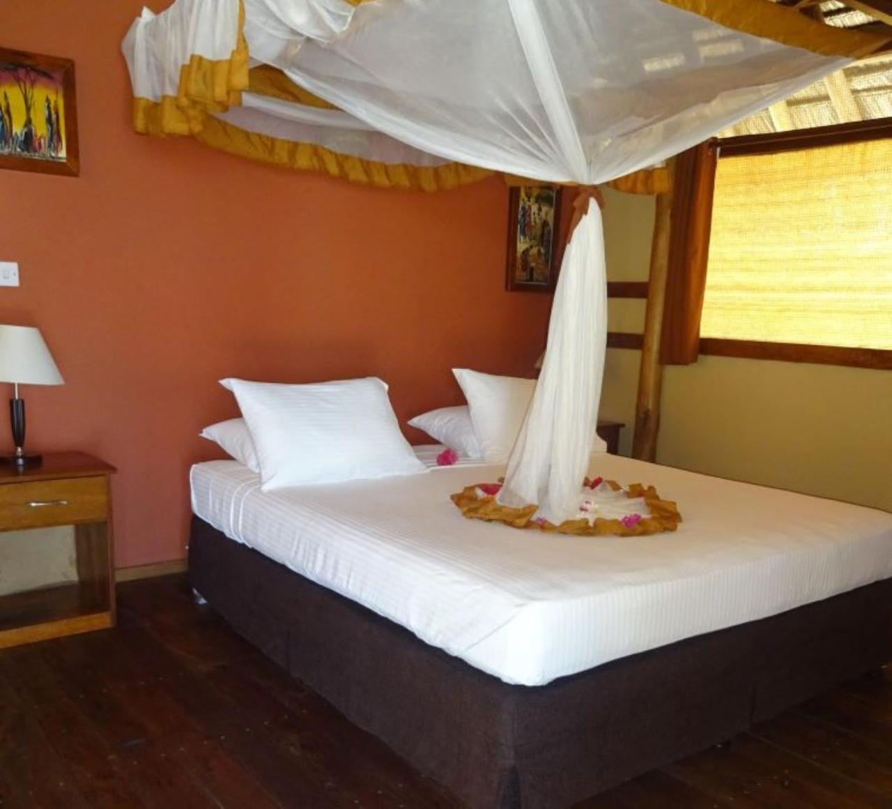 Barry'S Beach Resort Mkwaja Εξωτερικό φωτογραφία